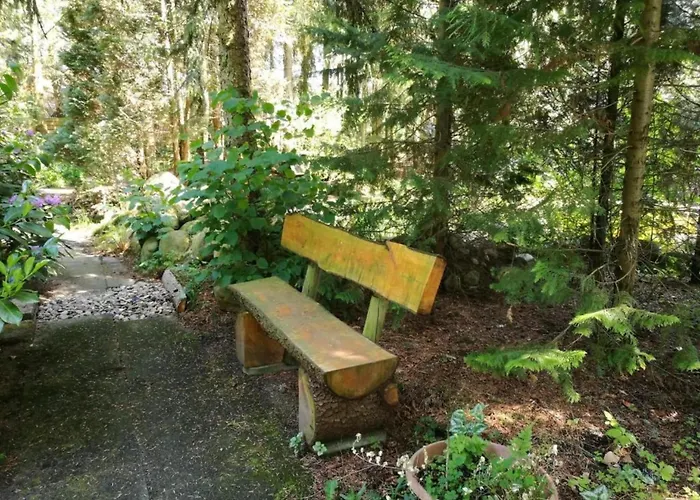 Hébergement de vacances Spacious With Garden Langlingen