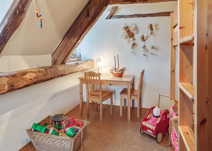 Spacious With Garden Langlingen