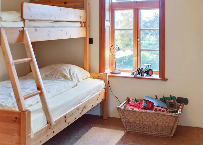 Spacious With Garden * Langlingen