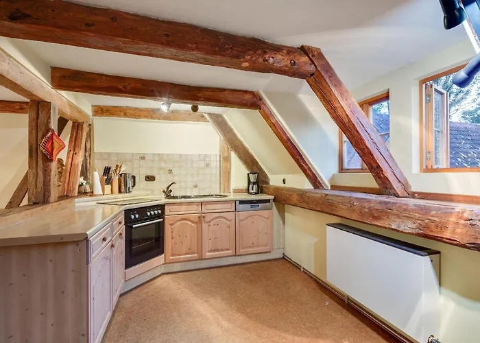 Hébergement de vacances Spacious With Garden